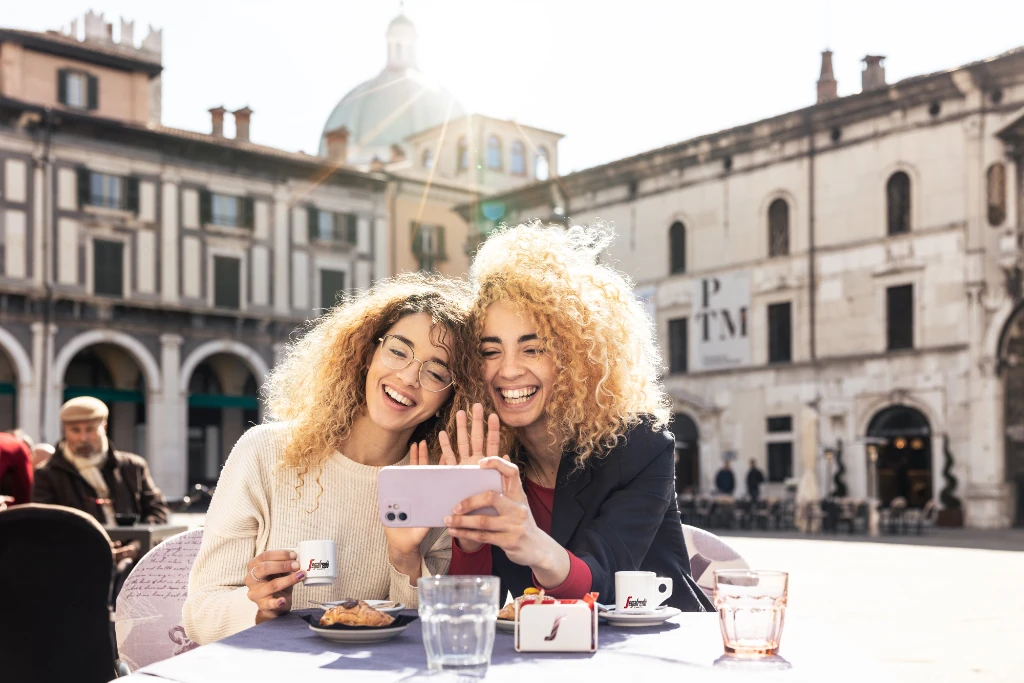 Girls having Segafredo coffee.jpg